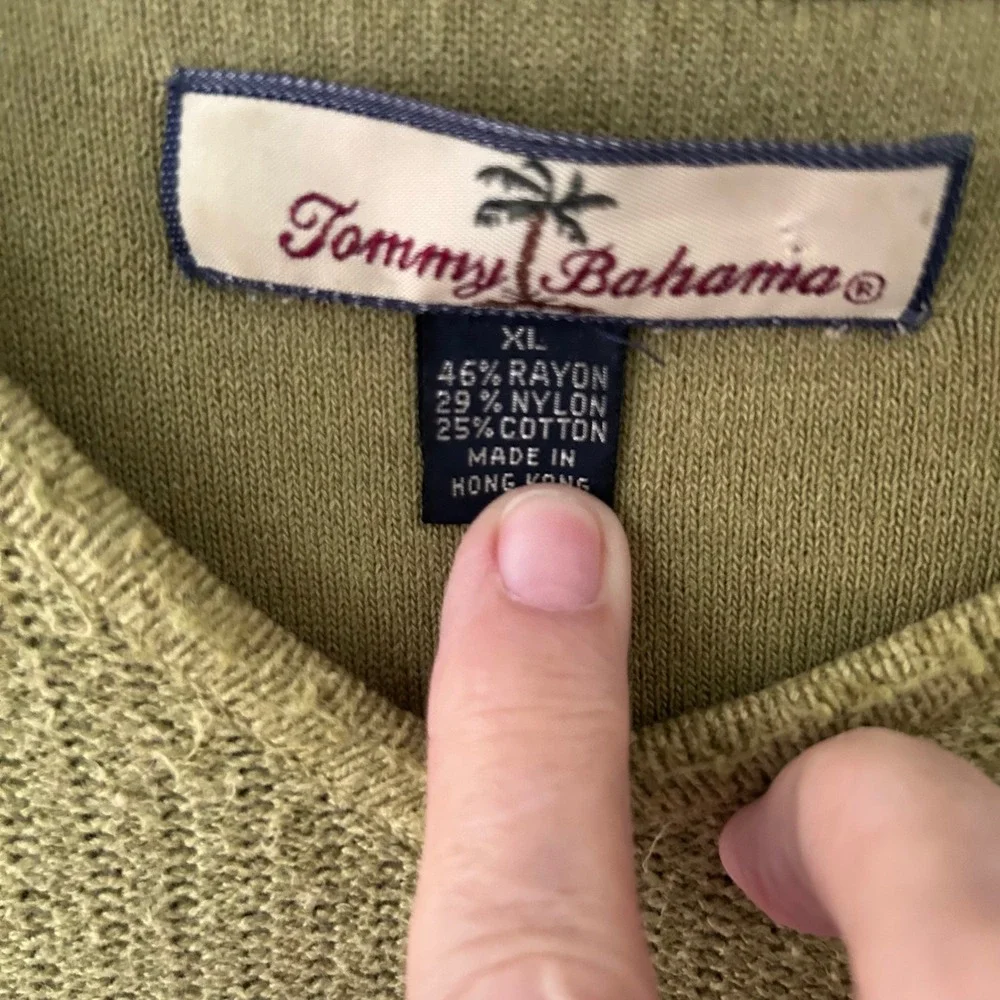Tommy Bahama V Neck Sweater Olive Green Textured Knit Mens XL Rayon Nylon Cotton